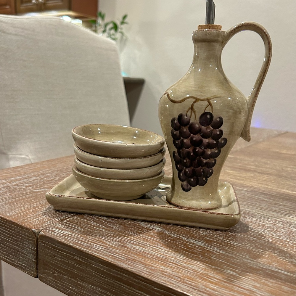Z Gallerie Dipping Set With Cruet